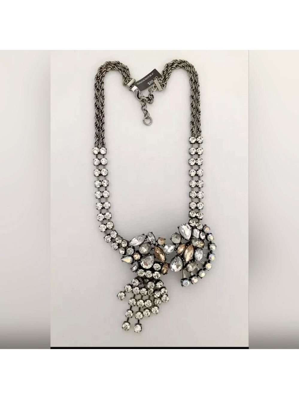 BANANA REPUBLIC ANTIQUE SILVER TONE CUT CRYSTAL 19"-21" NECKLACE NWT - Picture 1 of 8
